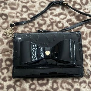 Black betsey Johnson purse